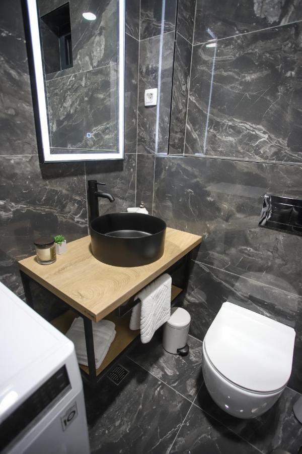New&Luxury Apartment With An Outstanding View - Bombii Blue Dubrovnik Bagian luar foto