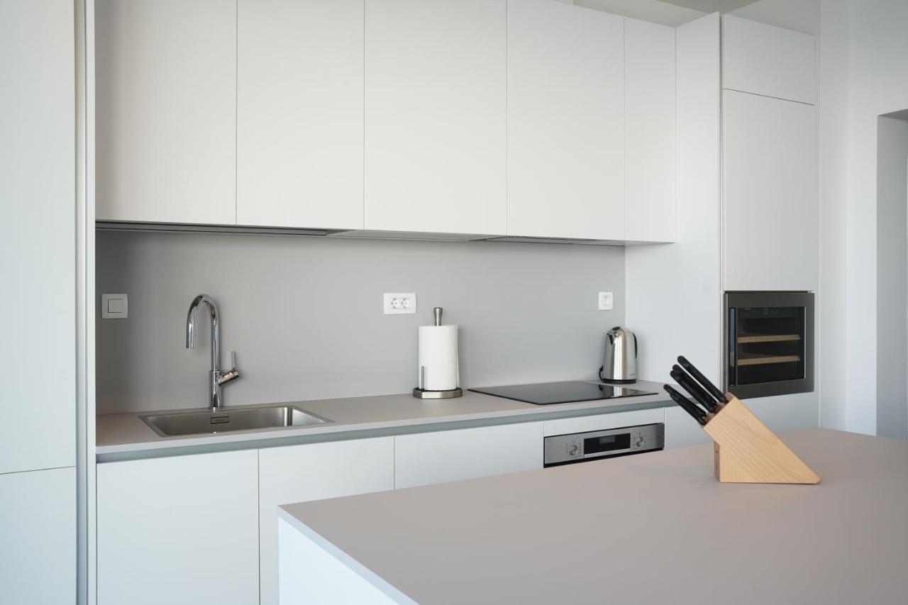 New&Luxury Apartment With An Outstanding View - Bombii Blue Dubrovnik Bagian luar foto
